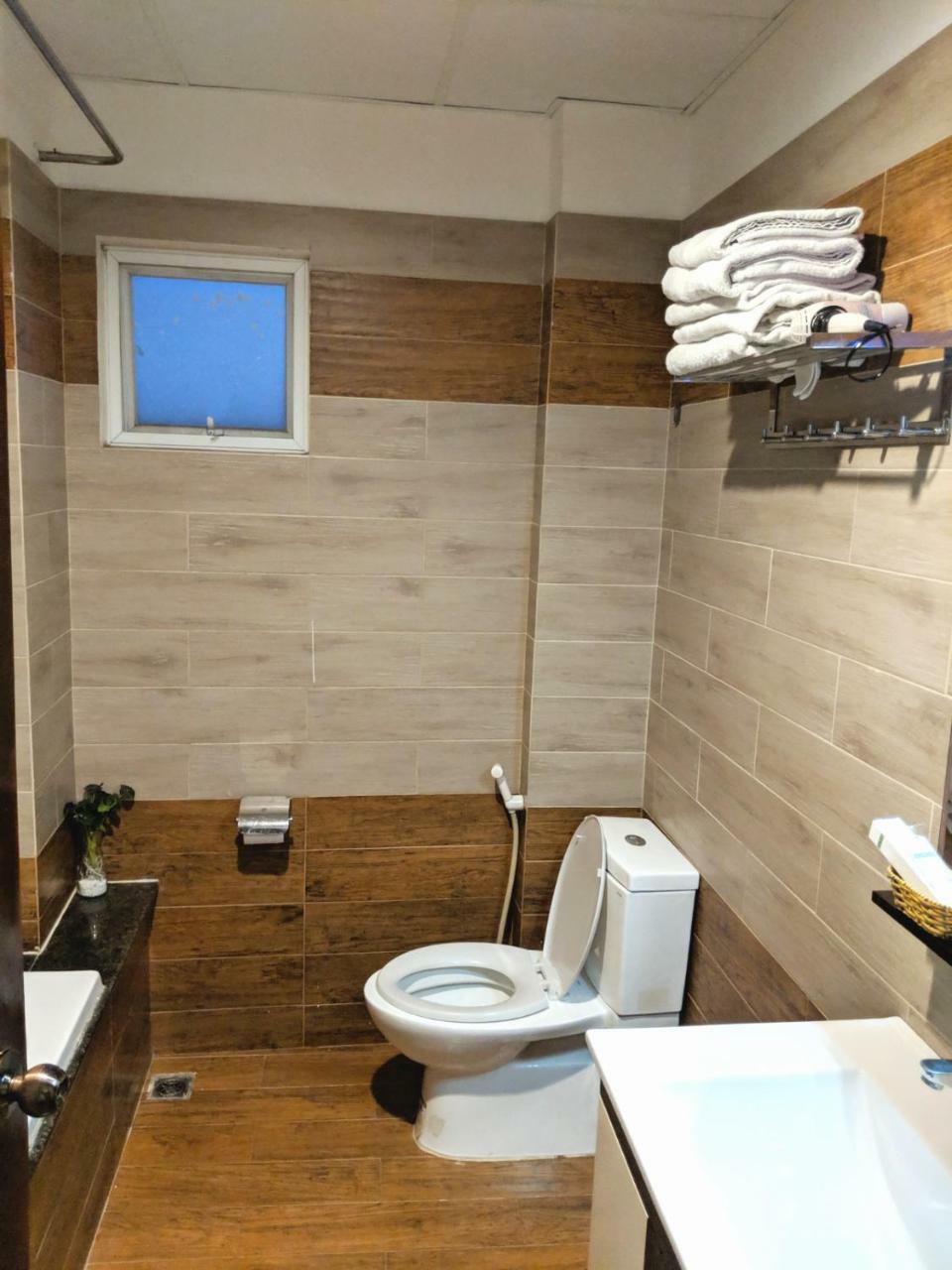 Green Suites Hotel Хошимін Екстер'єр фото